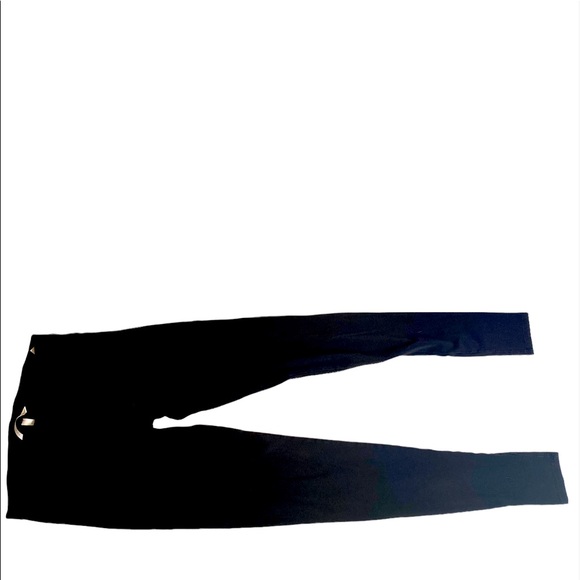 Victoria’s Secret black leggings - Picture 2 of 8